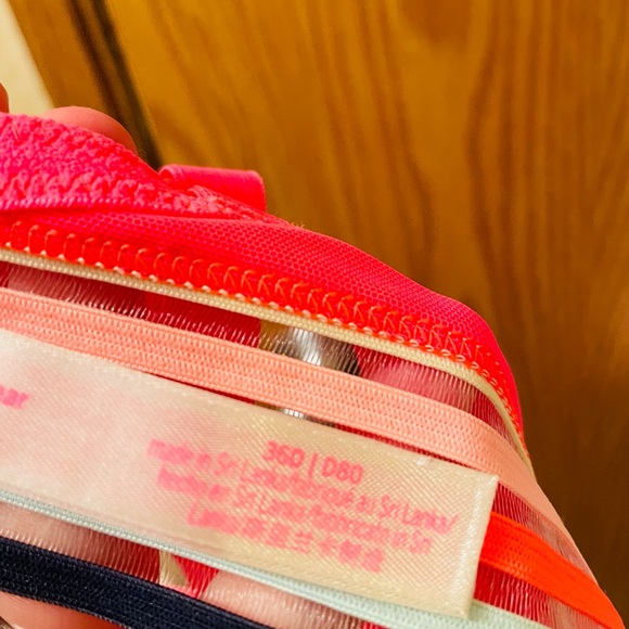 PINK padded push up Hot Pink with rainbow band. 36D - Picture 3 of 4